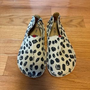 Vivobarefoot Canvas Ababa Slip On